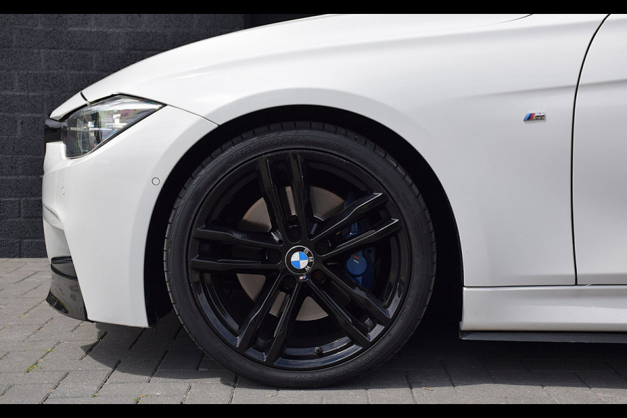 BMW 3-serie 320i Edition M Sport Shadow Executive*Dak*Leder*Clima*Sterrenhemel*
