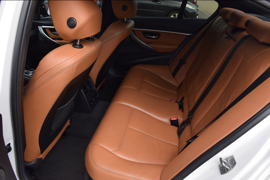 BMW 3-serie 320i Edition M Sport Shadow Executive*Dak*Leder*Clima*Sterrenhemel*