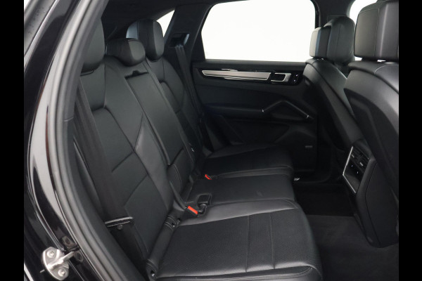 Porsche Cayenne 3.0 V6 340 PK + 360 CAMERA | PANORAMA | BOSE | 21 INCH | LUCHTVERING | WEGKL. TREKHAAK