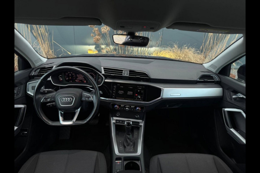 Audi Q3 Sportback 45 TFSI e | S Line | Matrix | 360 | Dodehoek