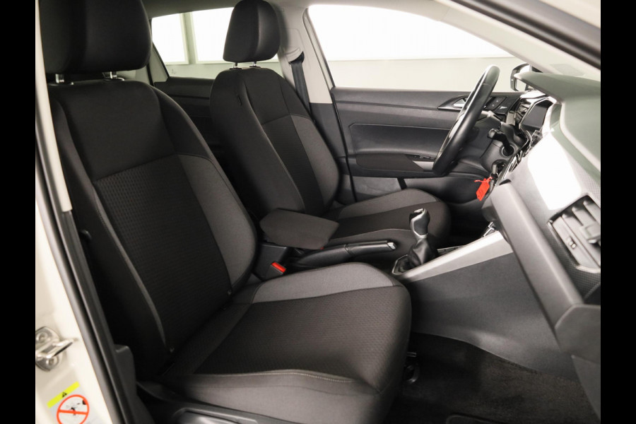Volkswagen Polo 1.0 TSI Life Edition 95 pk | Verlengde garantie | Navigatie | Parkeersensoren achter | Achteruitrijcamera | Adaptieve cruise control |