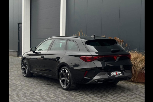 CUPRA Leon Sportstourer 1.5 TSI | Nieuw model | VZ stuur |