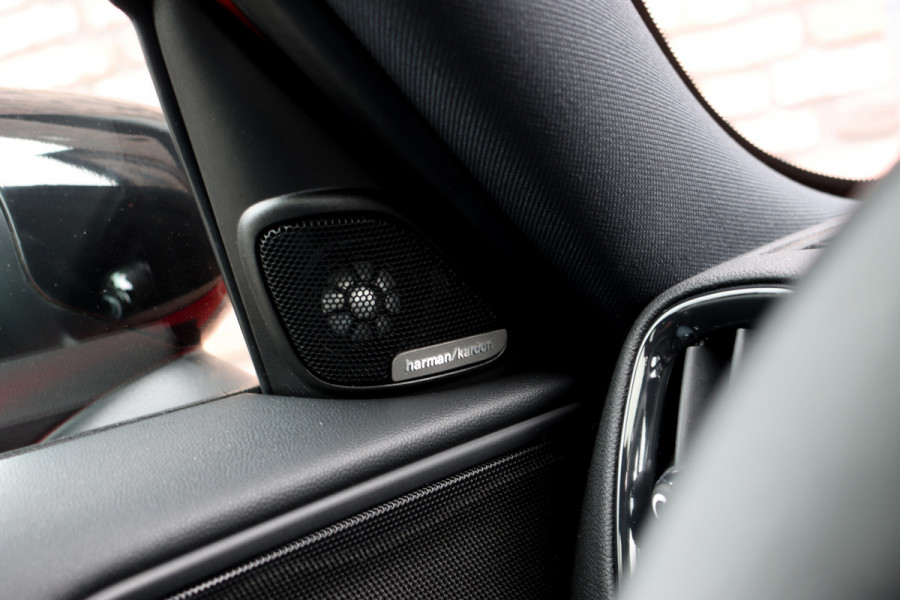 MINI Countryman 1.5 Cooper S E ALL4 Chili | Panoramadak | Memory | Camera | Leder | HUD | Harman/Kardon | Apple Carplay | Stoelverwarming |
