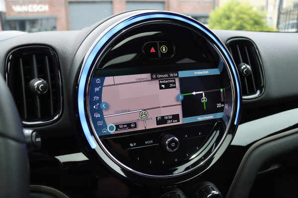 MINI Countryman 1.5 Cooper S E ALL4 Chili | Panoramadak | Memory | Camera | Leder | HUD | Harman/Kardon | Apple Carplay | Stoelverwarming |