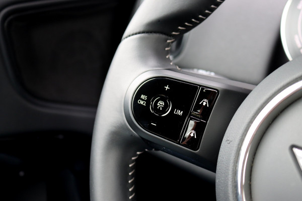 MINI Countryman 1.5 Cooper S E ALL4 Chili | Panoramadak | Memory | Camera | Leder | HUD | Harman/Kardon | Apple Carplay | Stoelverwarming |