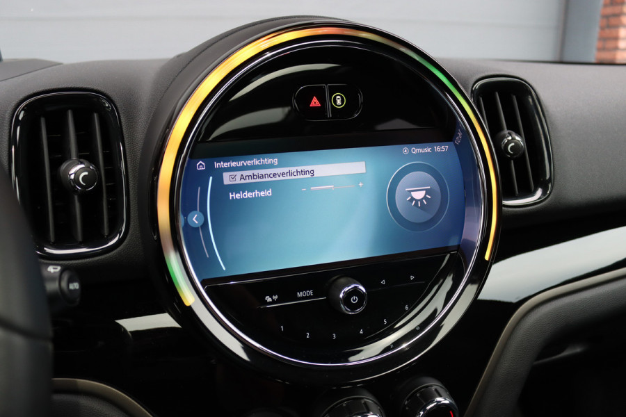MINI Countryman 1.5 Cooper S E ALL4 Chili | Panoramadak | Memory | Camera | Leder | HUD | Harman/Kardon | Apple Carplay | Stoelverwarming |