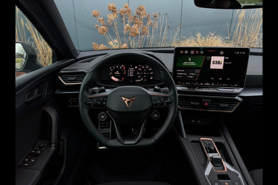 CUPRA Leon Sportstourer 1.5 TSI | Nieuw model | VZ stuur |