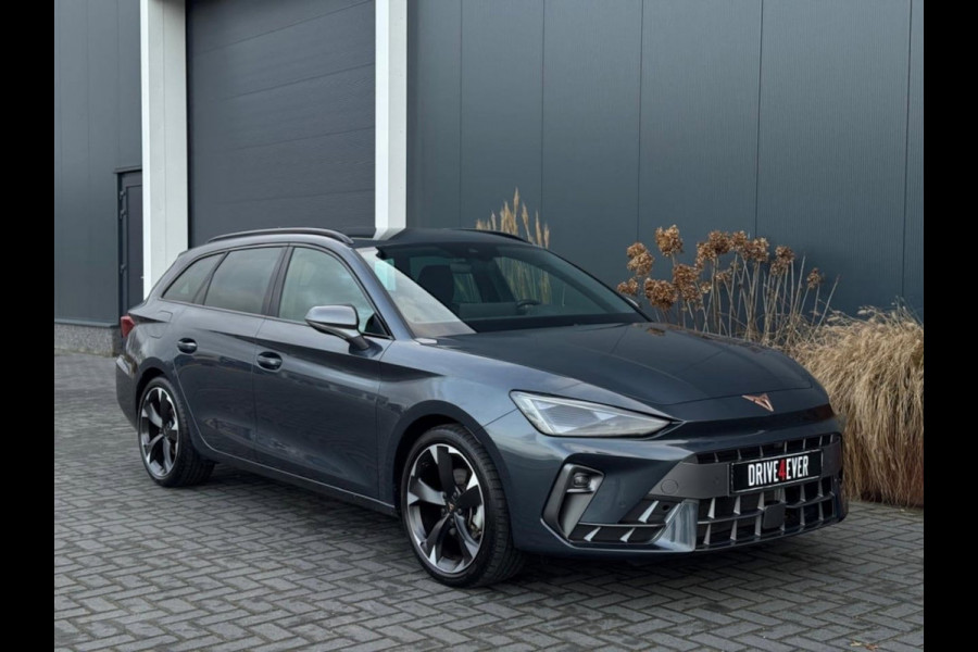 CUPRA Leon Sportstourer 1.5 TSI | Nieuw model | VZ stuur |