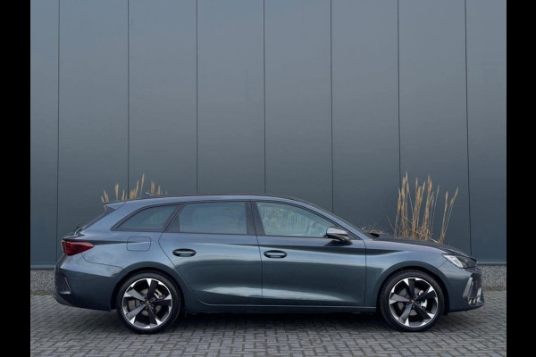 CUPRA Leon Sportstourer 1.5 TSI | Nieuw model | VZ stuur |
