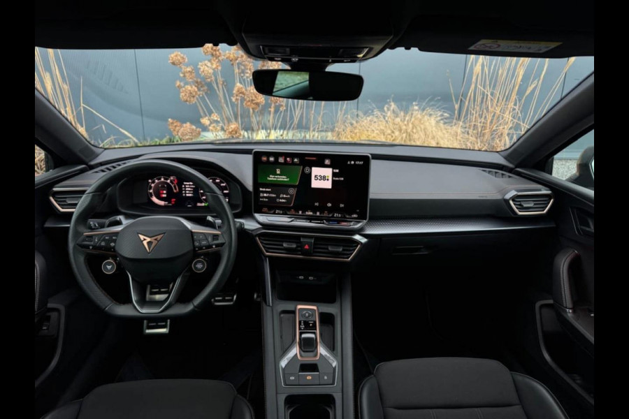 CUPRA Leon Sportstourer 1.5 TSI | Nieuw model | VZ stuur |