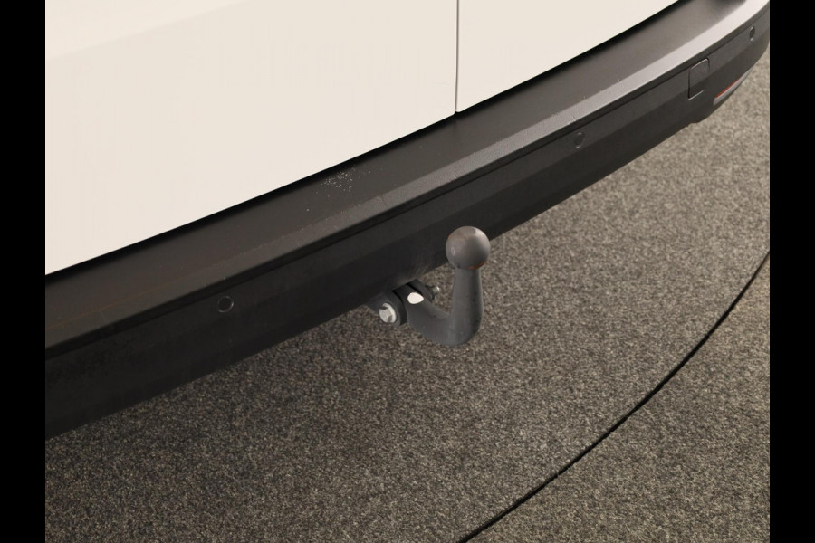Volkswagen Caddy Cargo Maxi 2.0 TDI Comfort 122 pk Automaat (DSG) | Verlengde garantie | Navigatie | Trekhaak | Parkeersensoren (Park assist) | Achteruitrijcamera | Autom. airco | Schuifdeur li/re |