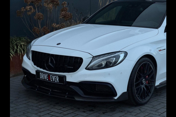 Mercedes-Benz C-Klasse 63 AMG | Downpipe | Carbon Bodykit