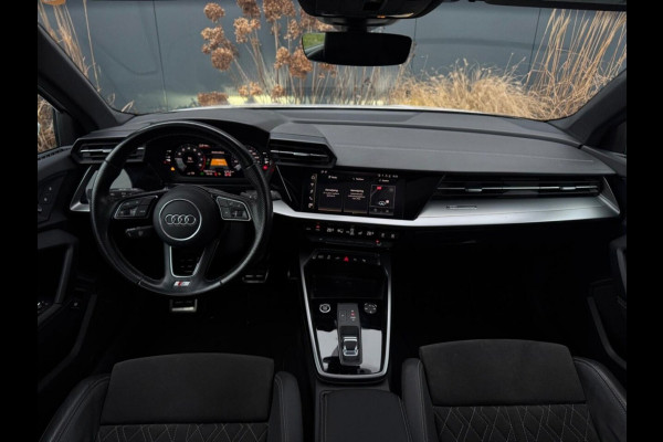 Audi A3 Sportback 40 TFSI e | 3x S-Line | Pano | Camera | Matrix