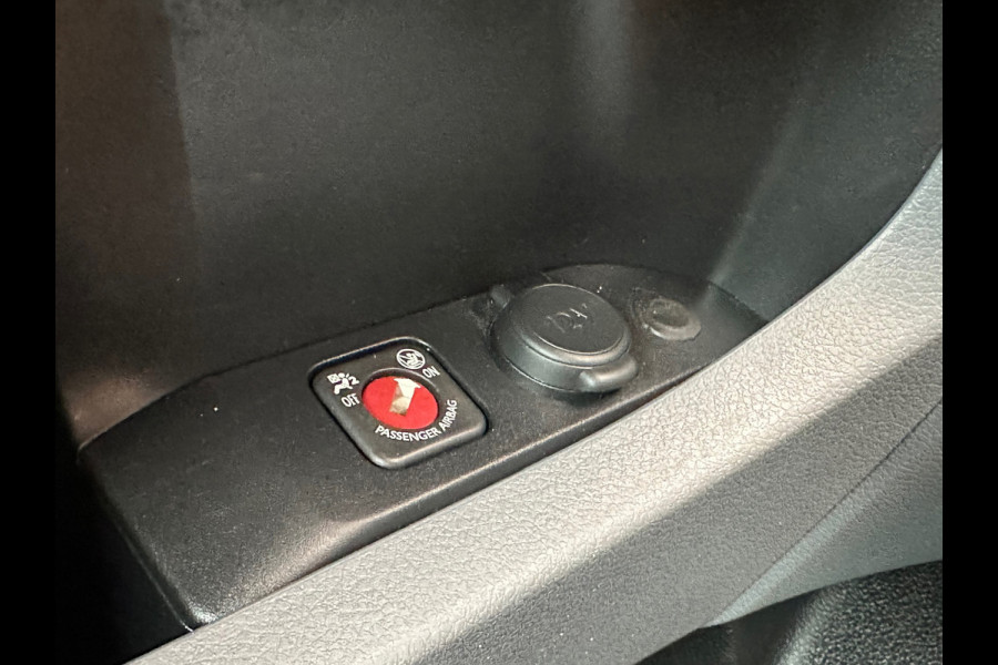 Opel Vivaro 1.5 CDTI L2H1 Edition Leer Airco