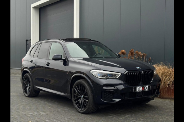 BMW X5 XDrive40d | M Pack | 22 inch | Kuipstoelen | Pano