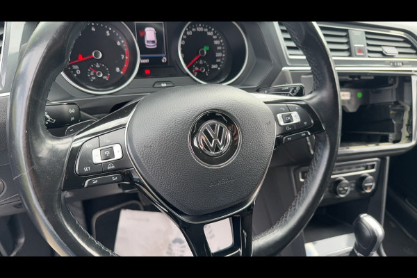 Volkswagen Tiguan Allspace 1.4 TSI 150PK COMFORTLINE 7-PERSOONS ELEKTR.KLEP/ACC/7-PERSOONS *mist Multimedia scherm*