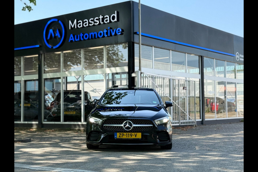 Mercedes-Benz A-Klasse 200 Business Solution AMG Automaat Pano Burmester