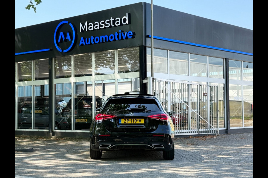 Mercedes-Benz A-Klasse 200 Business Solution AMG Automaat Pano Burmester