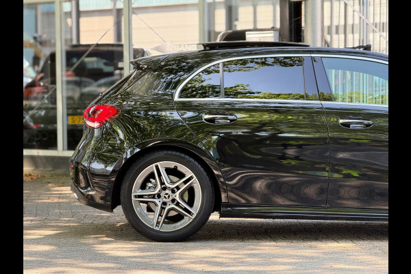 Mercedes-Benz A-Klasse 200 Business Solution AMG Automaat Pano Burmester