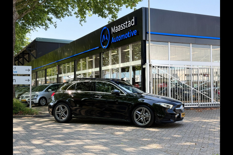 Mercedes-Benz A-Klasse 200 Business Solution AMG Automaat Pano Burmester