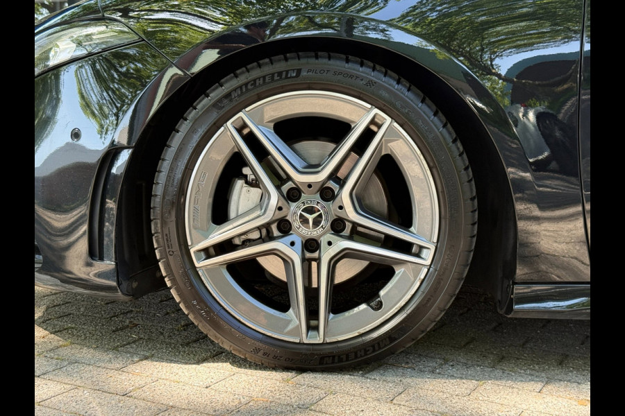 Mercedes-Benz A-Klasse 200 Business Solution AMG Automaat Pano Burmester