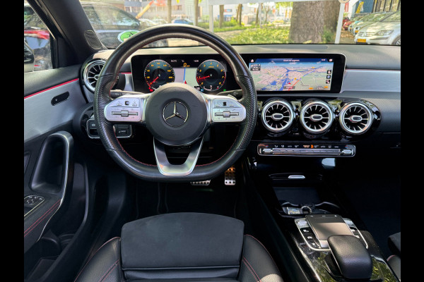 Mercedes-Benz A-Klasse 200 Business Solution AMG Automaat Pano Burmester