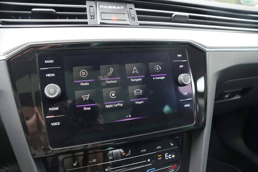 Volkswagen Passat 1.4 TSI PHEV GTE Pano