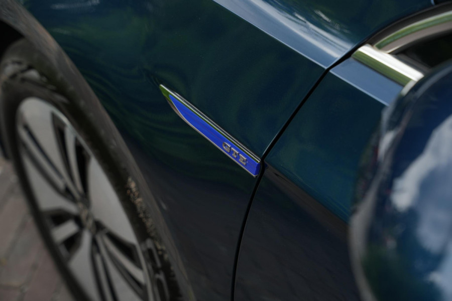 Volkswagen Passat 1.4 TSI PHEV GTE Pano