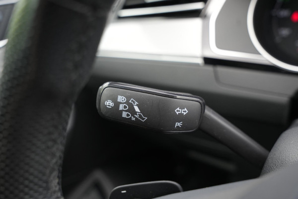 Volkswagen Passat 1.4 TSI PHEV GTE Pano