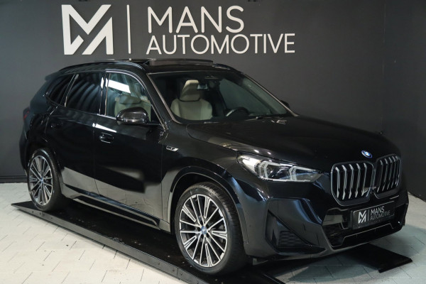 BMW X1 XDrive30e M Sport / PANO / HUD / MEMORY / H&K / 360 / KEYLESS / 20'