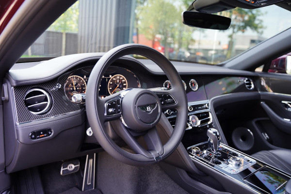 Bentley Flying Spur 2.9 V6 Hybrid Mulliner / Carbon / Multimedia