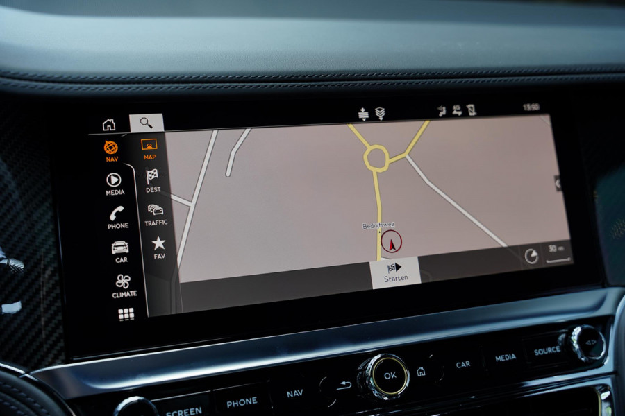 Bentley Flying Spur 2.9 V6 Hybrid Mulliner / Carbon / Multimedia