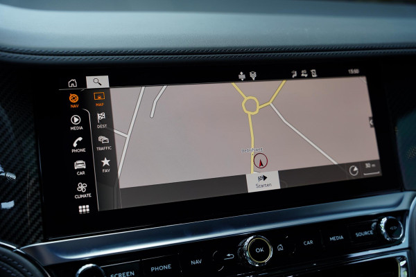 Bentley Flying Spur 2.9 V6 Hybrid Mulliner / Carbon / Multimedia