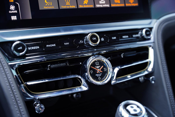 Bentley Flying Spur 2.9 V6 Hybrid Mulliner / Carbon / Multimedia
