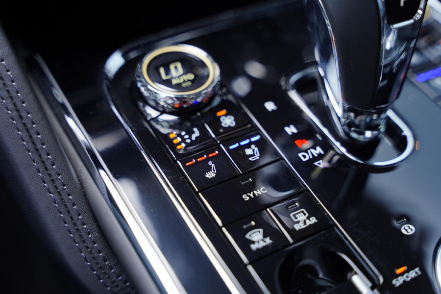 Bentley Flying Spur 2.9 V6 Hybrid Mulliner / Carbon / Multimedia