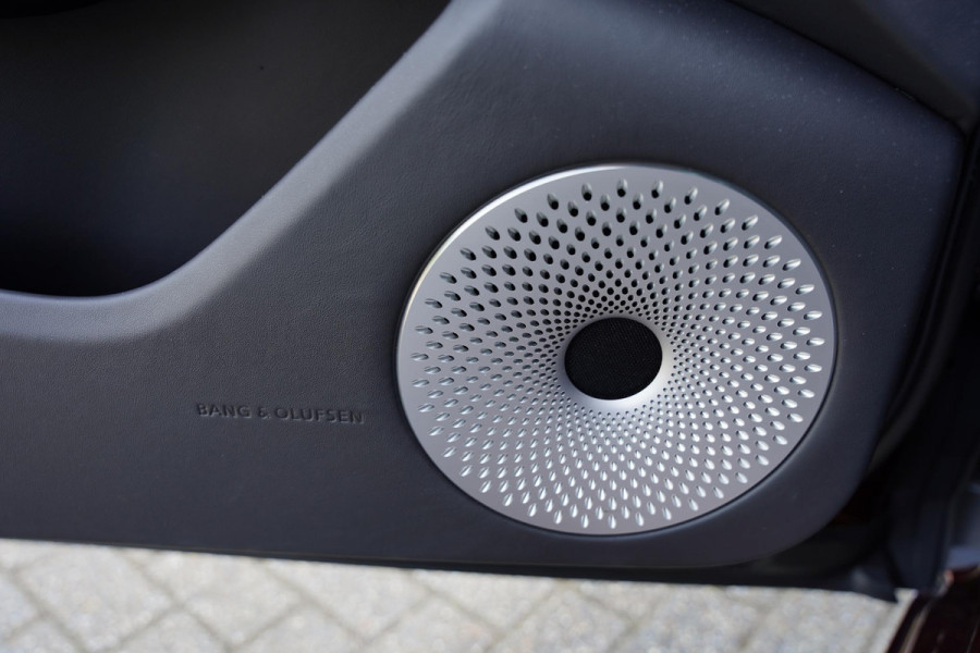 Bentley Flying Spur 2.9 V6 Hybrid Mulliner / Carbon / Multimedia