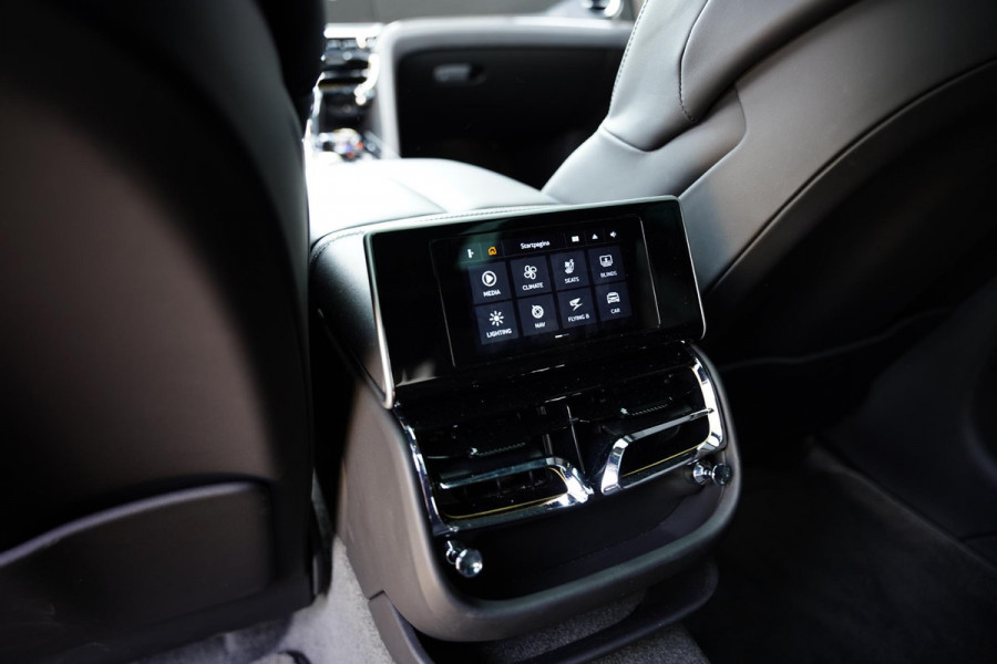Bentley Flying Spur 2.9 V6 Hybrid Mulliner / Carbon / Multimedia