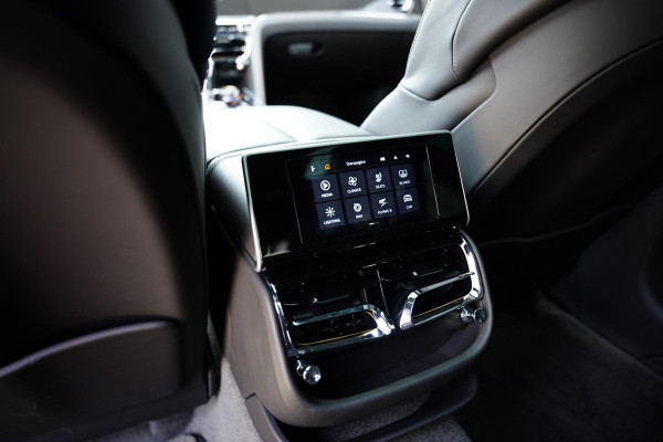 Bentley Flying Spur 2.9 V6 Hybrid Mulliner / Carbon / Multimedia