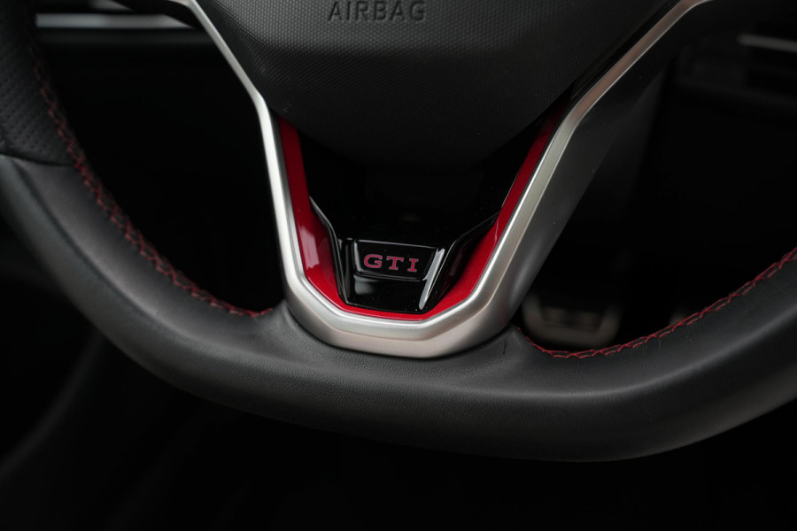 Volkswagen Golf 2.0 TSI GTI Pano IQ 245PK H&K