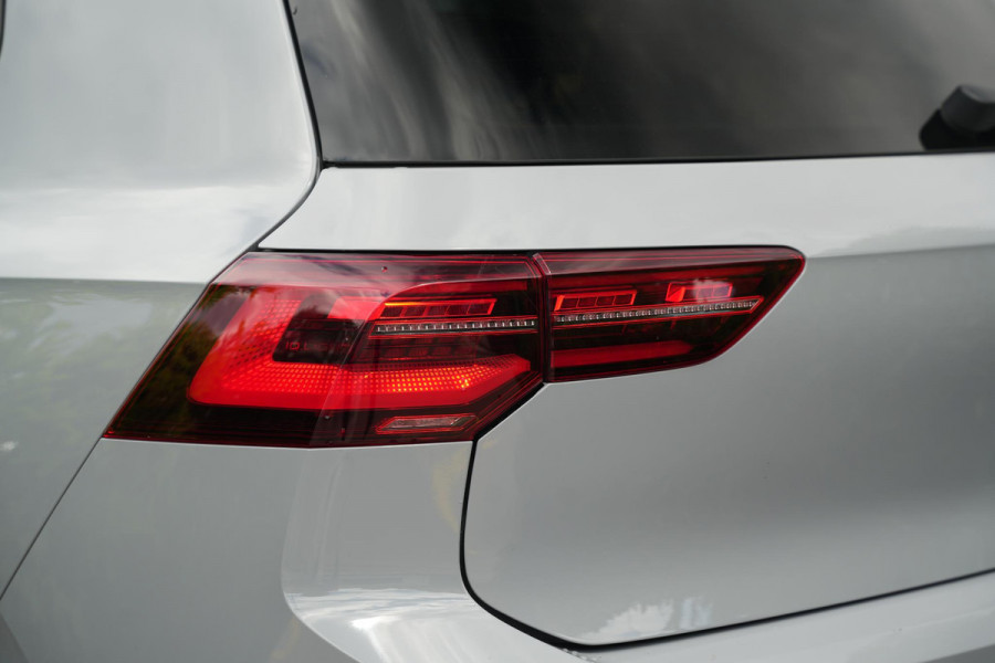 Volkswagen Golf 2.0 TSI GTI Pano IQ 245PK H&K
