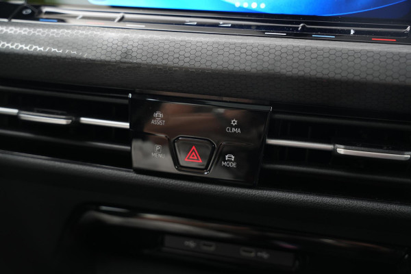 Volkswagen Golf 2.0 TSI GTI Pano IQ 245PK H&K