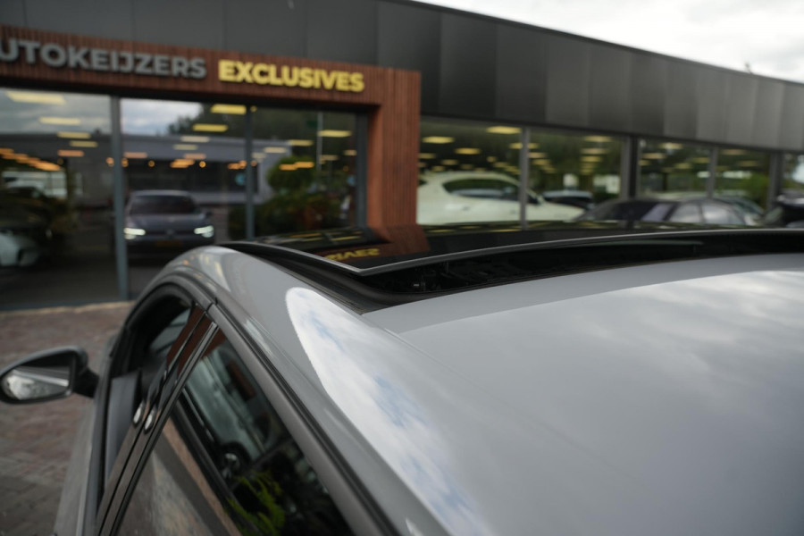Volkswagen Golf 2.0 TSI GTI Pano IQ 245PK H&K