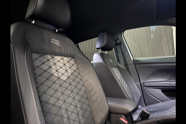Volkswagen T-Cross 1.5 TSI 3X R-Line | IQ LIGHT | CAM | KEYLESS | FACELIFT