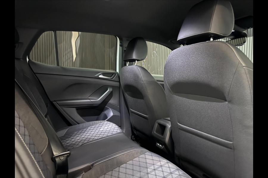 Volkswagen T-Cross 1.5 TSI 3X R-Line | IQ LIGHT | CAM | KEYLESS | FACELIFT