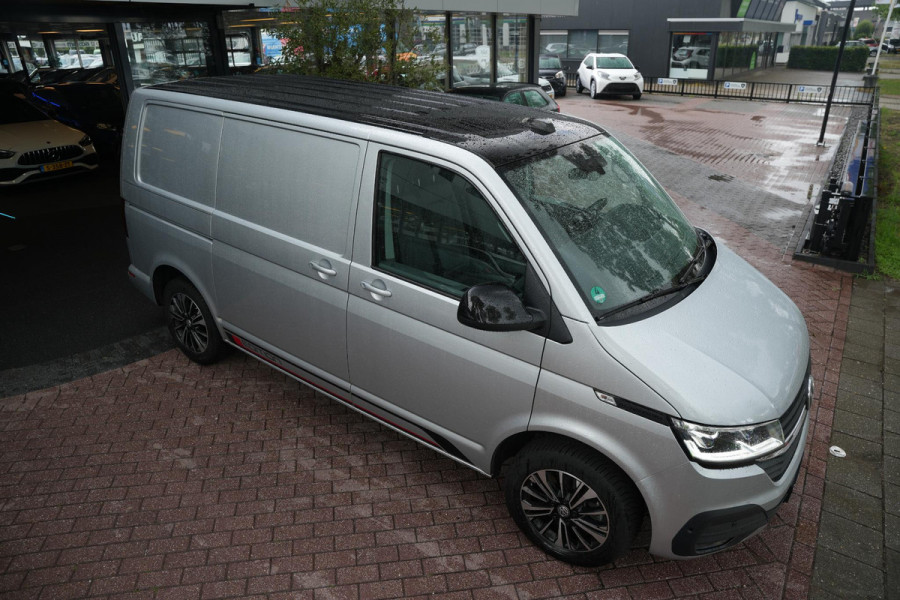 Volkswagen Transporter 2.0 TDI L1H1 4Motion Edition | Automaat | Trekhaak | Multifunctioneel Stuurwiel | Navigatie | Parkeerhulp Voor + Achter | Cruise Control | LED-Koplampen | LED-Achterlichten | Achteruitrijcamera | Airco | DAB+ | Apple/Android Carplay |