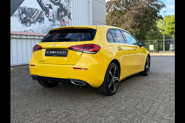 Mercedes-Benz A-Klasse 250 e Advantage 218 Pk | Widescreen | Navigatie | Cruise | Camera | Clima | Lichtmetaal.