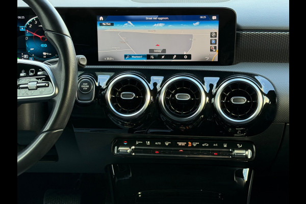 Mercedes-Benz A-Klasse 250 e Advantage 218 Pk | Widescreen | Navigatie | Cruise | Camera | Clima | Lichtmetaal.