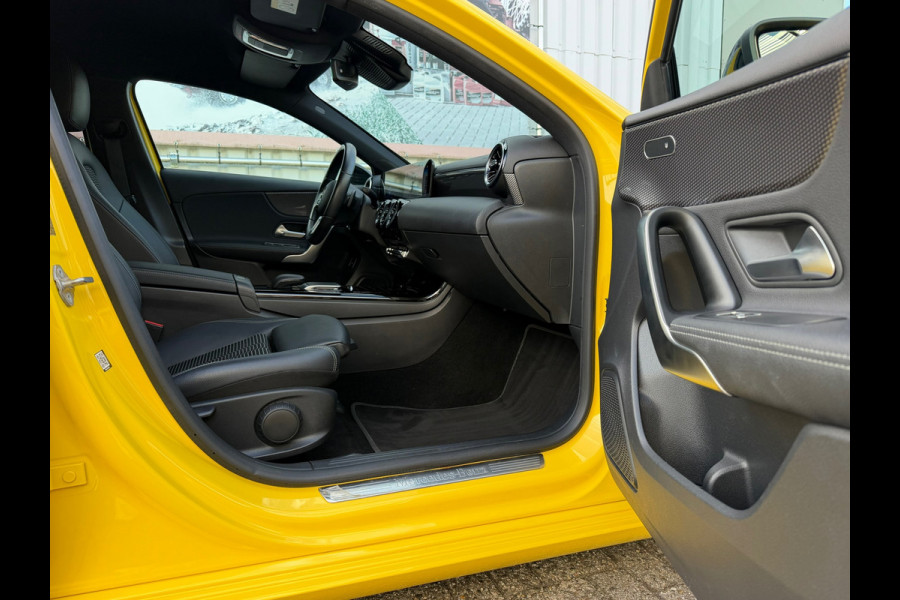 Mercedes-Benz A-Klasse 250 e Advantage 218 Pk | Widescreen | Navigatie | Cruise | Camera | Clima | Lichtmetaal.