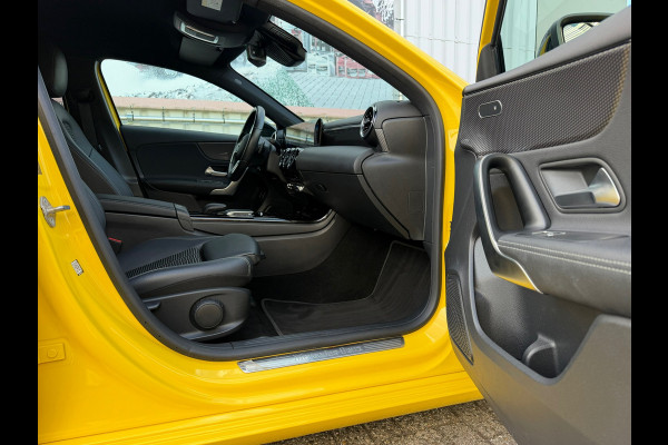 Mercedes-Benz A-Klasse 250 e Advantage 218 Pk | Widescreen | Navigatie | Cruise | Camera | Clima | Lichtmetaal.