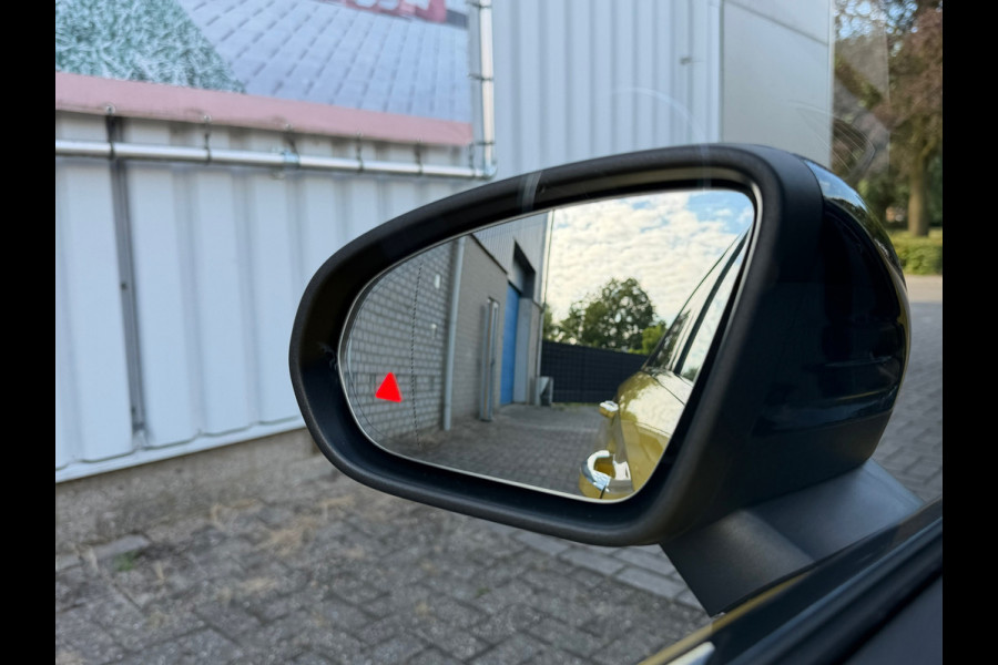 Mercedes-Benz A-Klasse 250 e Advantage 218 Pk | Widescreen | Navigatie | Cruise | Camera | Clima | Lichtmetaal.